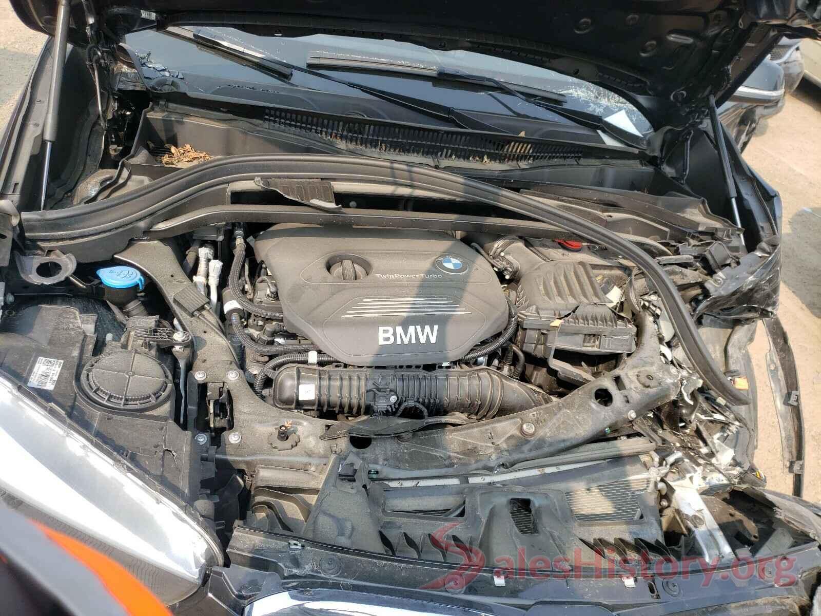 WBXHT3C53K5L35555 2019 BMW X1