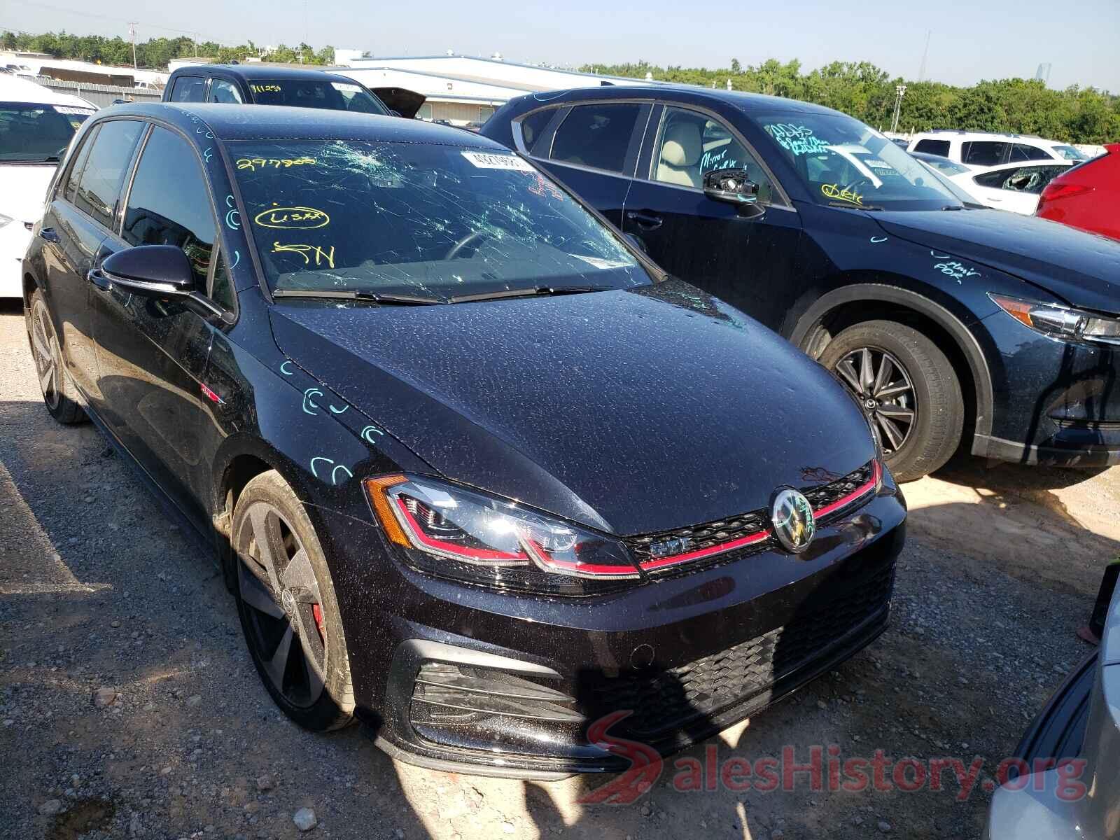 3VW547AU1JM297800 2018 VOLKSWAGEN GTI