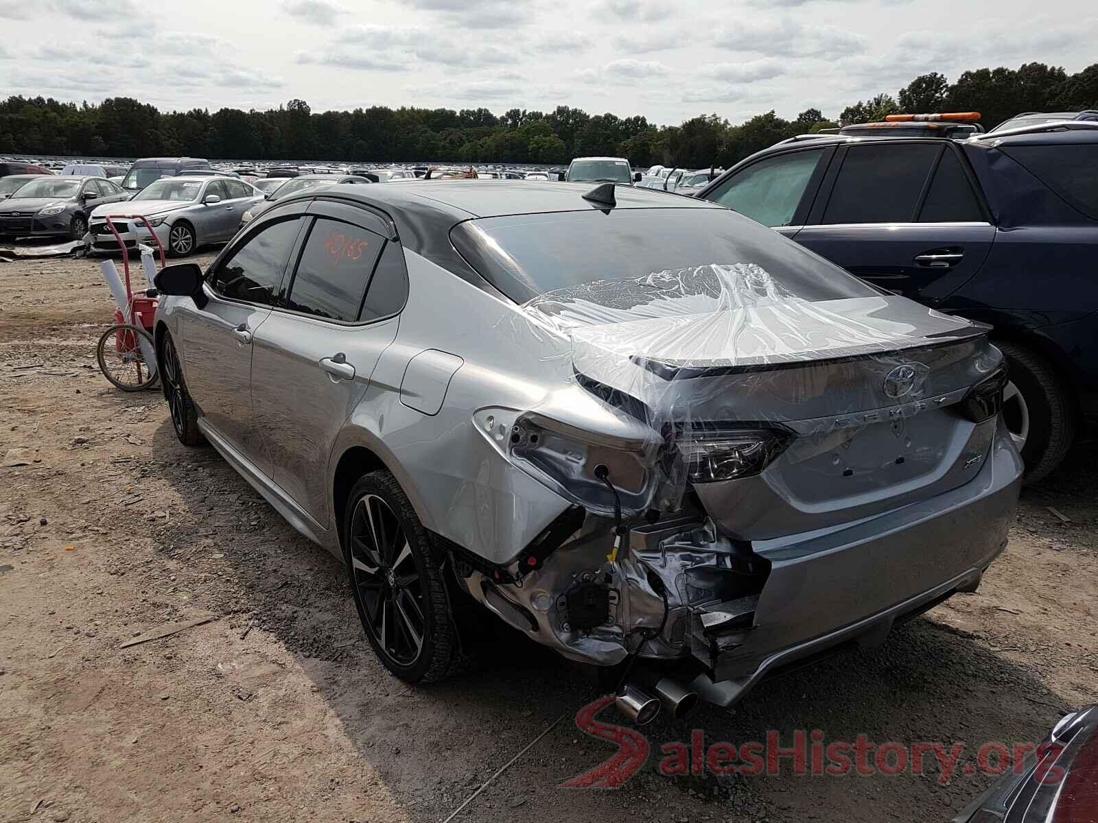 4T1B61HK2KU169916 2019 TOYOTA CAMRY