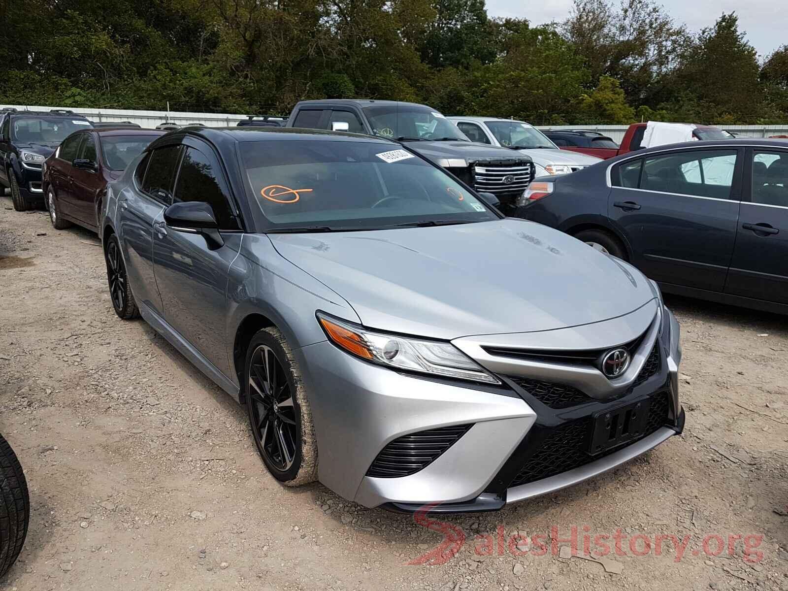 4T1B61HK2KU169916 2019 TOYOTA CAMRY