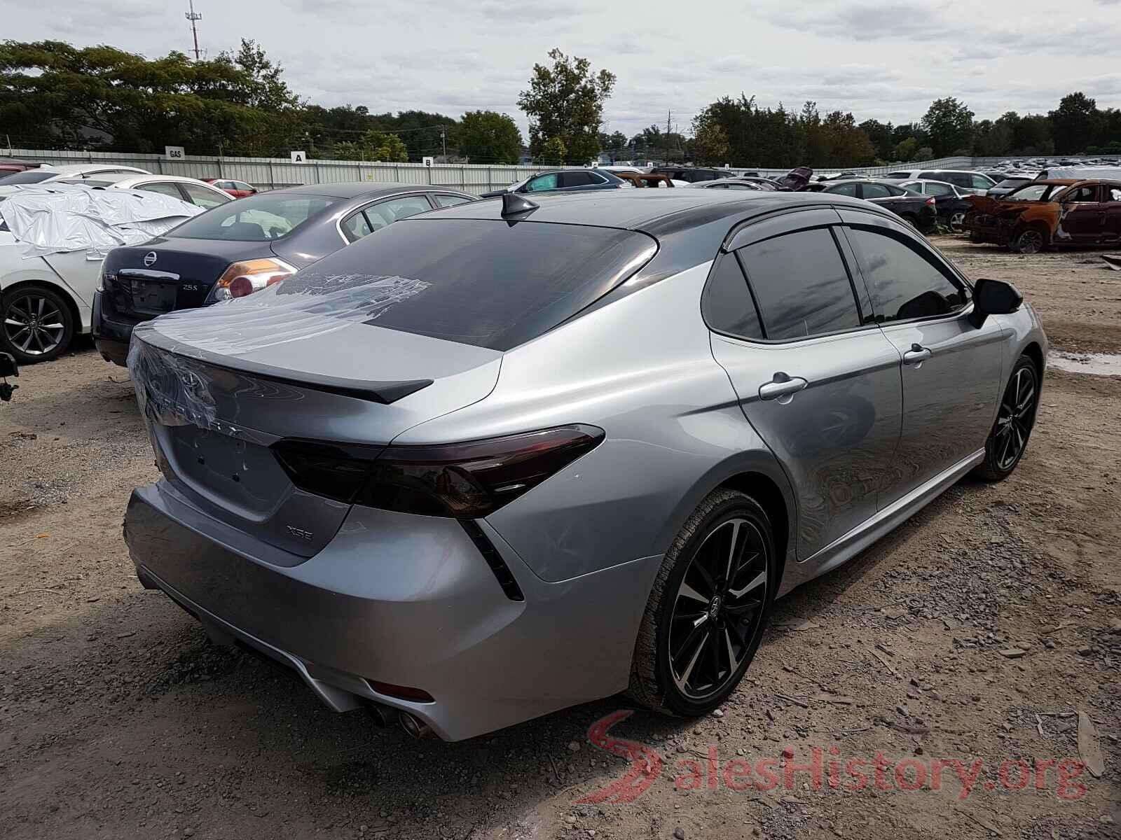 4T1B61HK2KU169916 2019 TOYOTA CAMRY