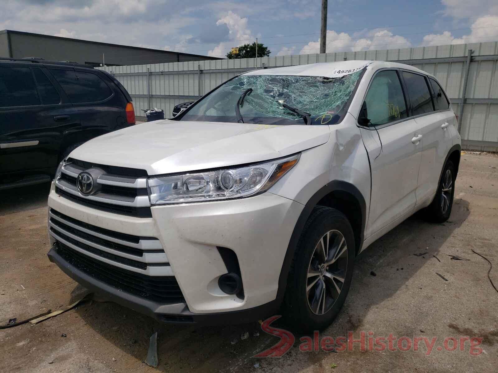 5TDZARFH6HS031994 2017 TOYOTA HIGHLANDER