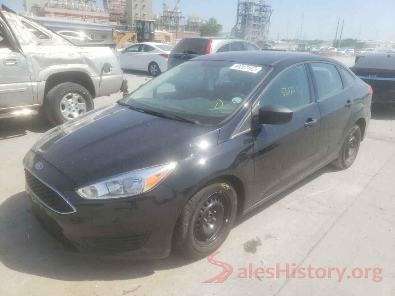 1FADP3E26JL214957 2018 FORD FOCUS