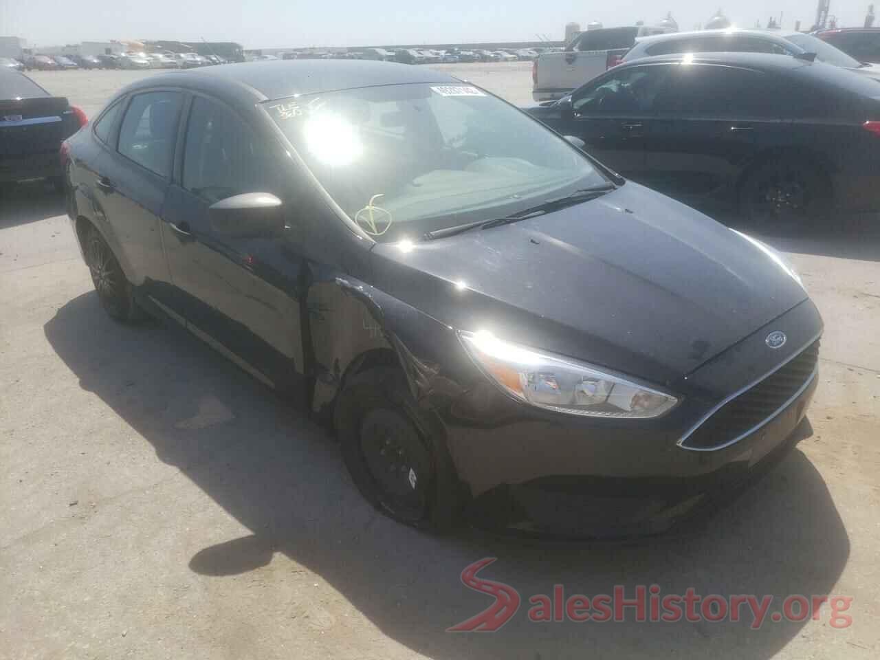 1FADP3E26JL214957 2018 FORD FOCUS