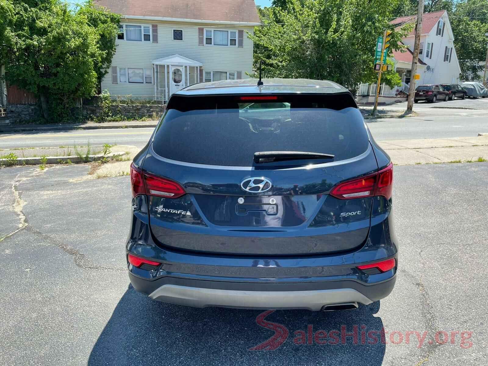 5NMZT3LB4JH061396 2018 HYUNDAI SANTA FE