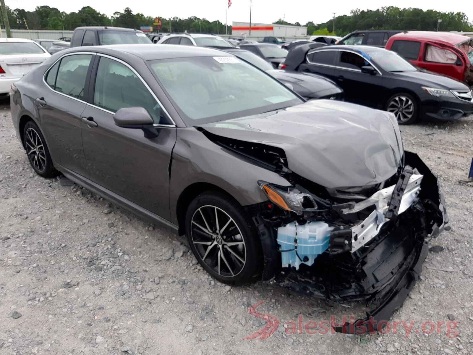 4T1G11AK8MU566919 2021 TOYOTA CAMRY