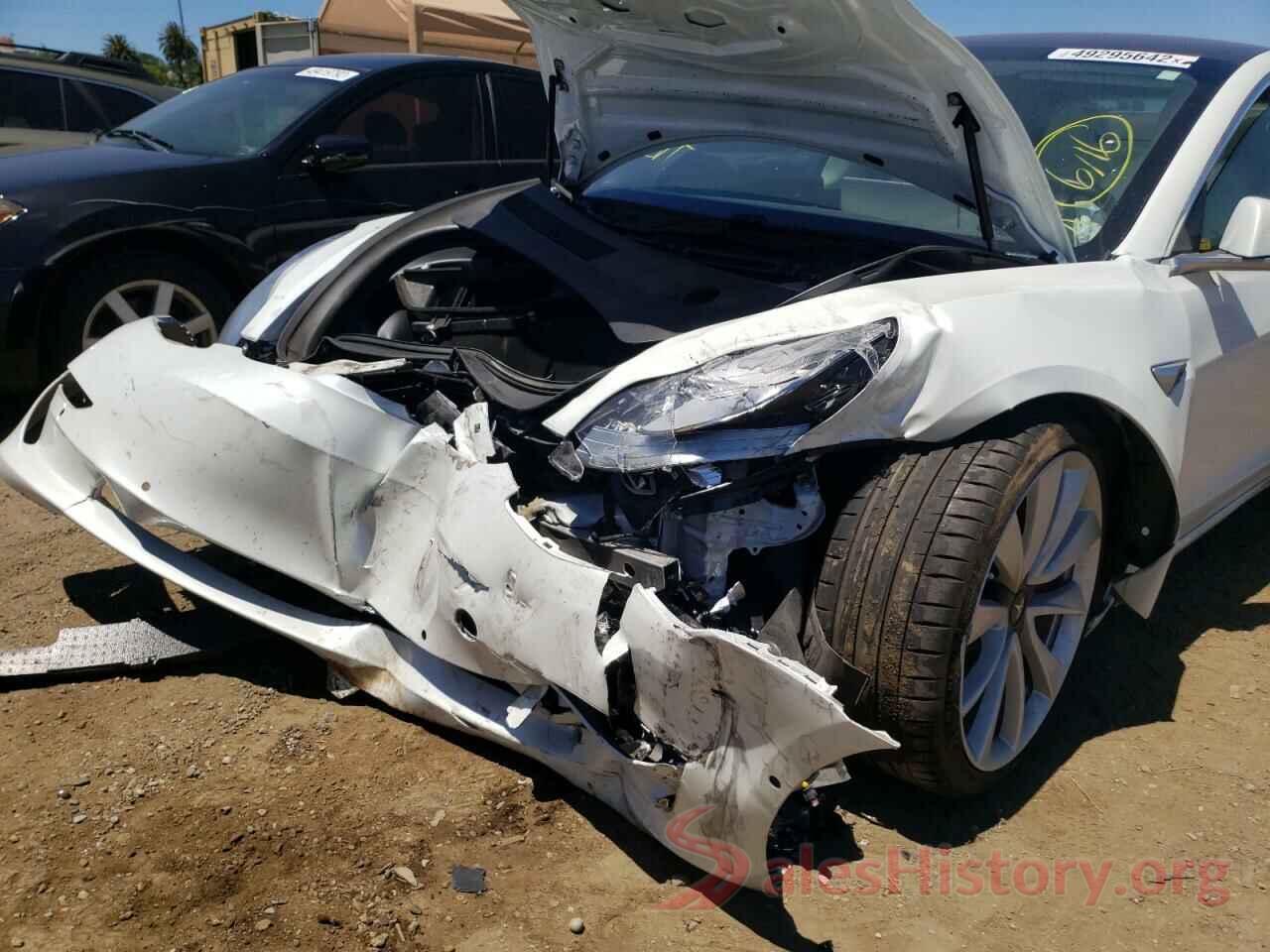 5YJ3E1EB9JF081890 2018 TESLA MODEL 3