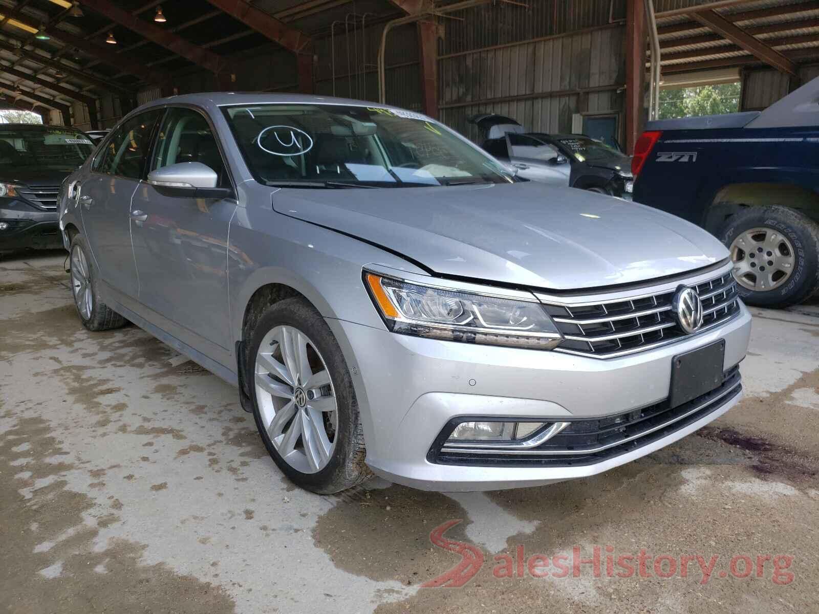 1VWCA7A31JC049717 2018 VOLKSWAGEN PASSAT