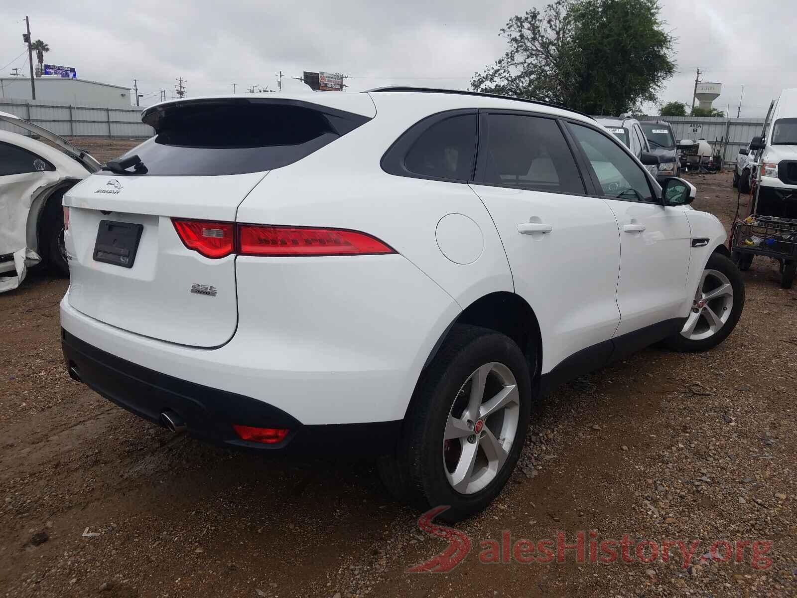 SADCJ2FX9JA285162 2018 JAGUAR F-PACE