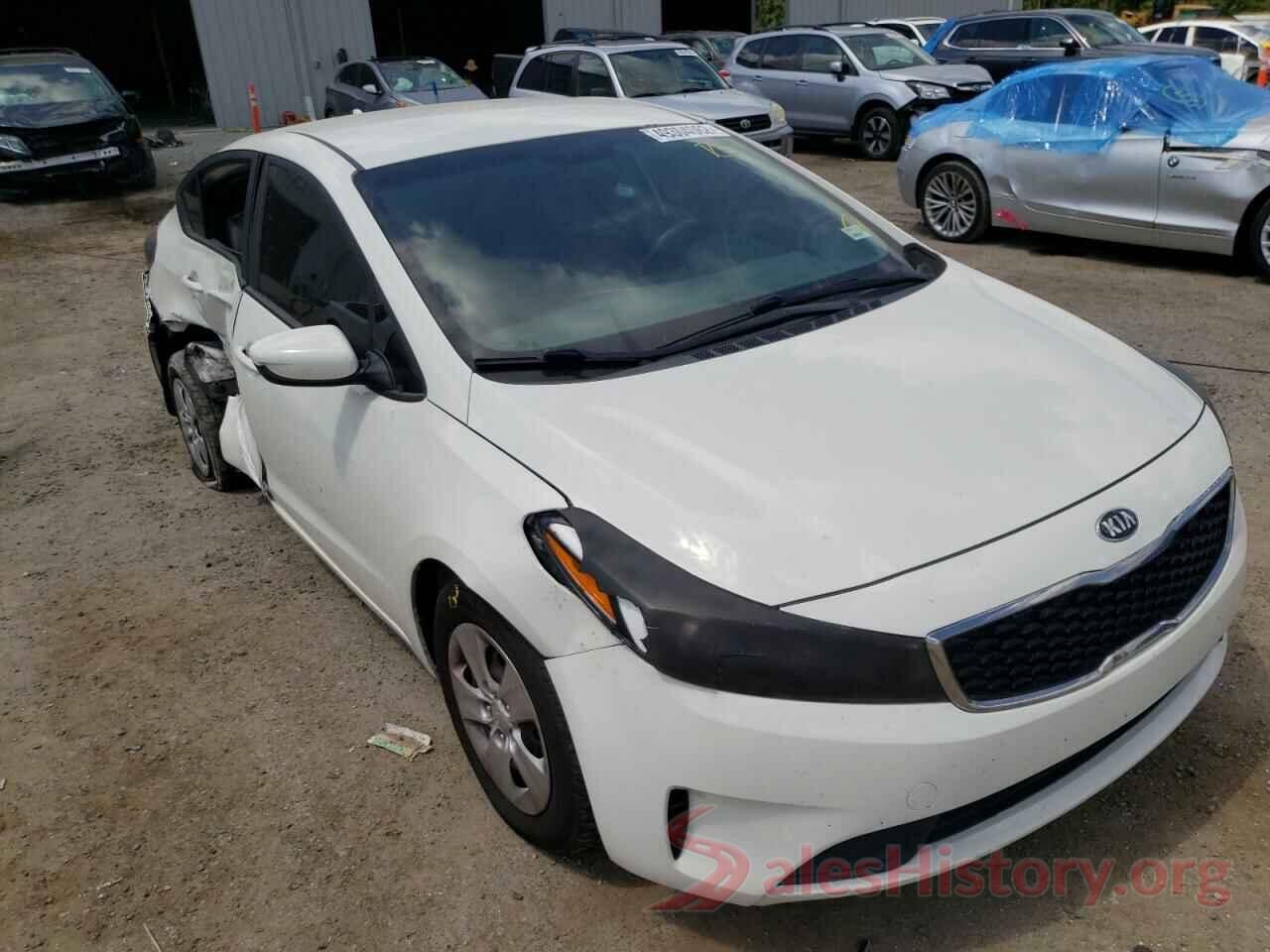 3KPFK4A78HE043513 2017 KIA FORTE