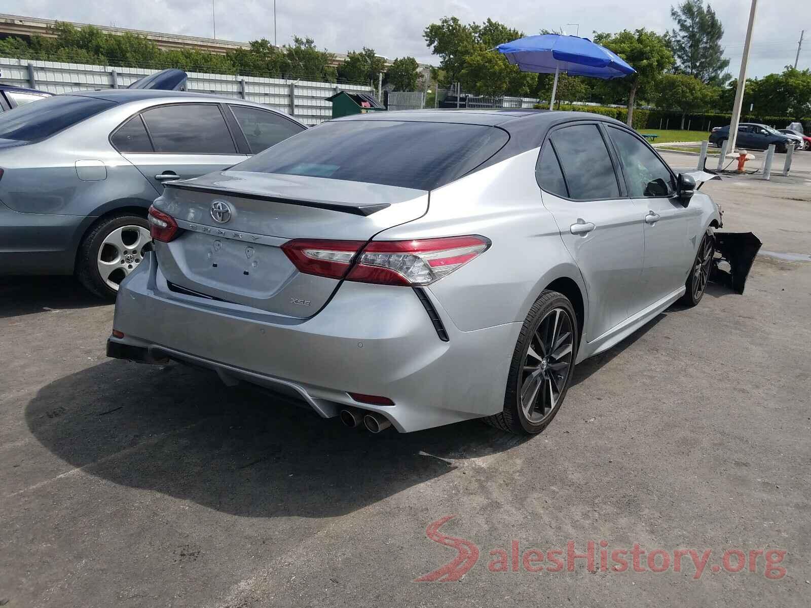 4T1B61HKXJU075488 2018 TOYOTA CAMRY