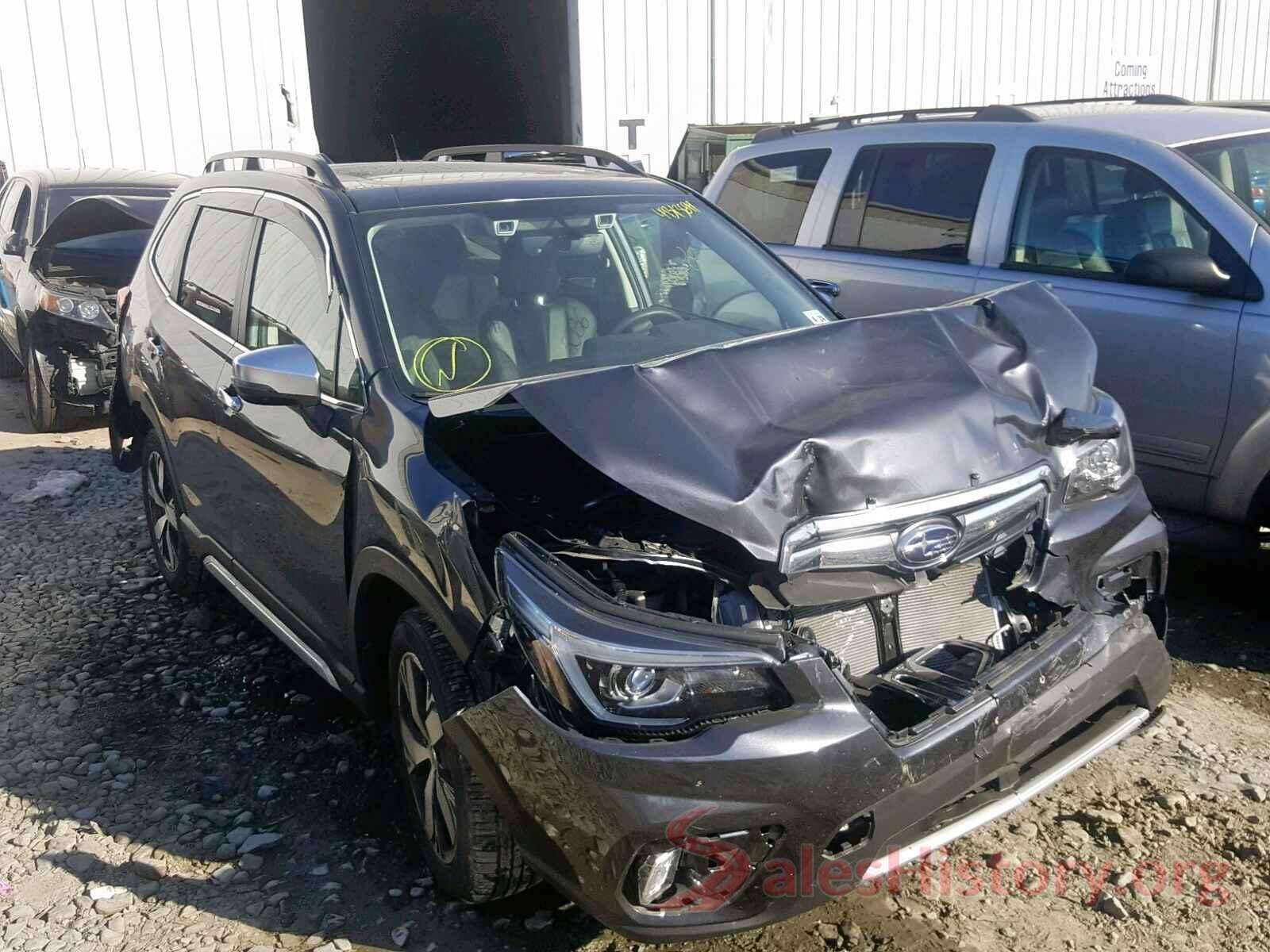 JF2SKAWC4KH510562 2019 SUBARU FORESTER