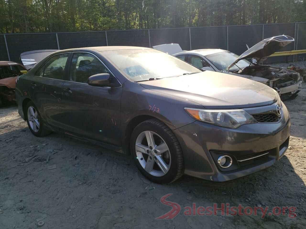 4T1BF1FK8EU457043 2014 TOYOTA CAMRY