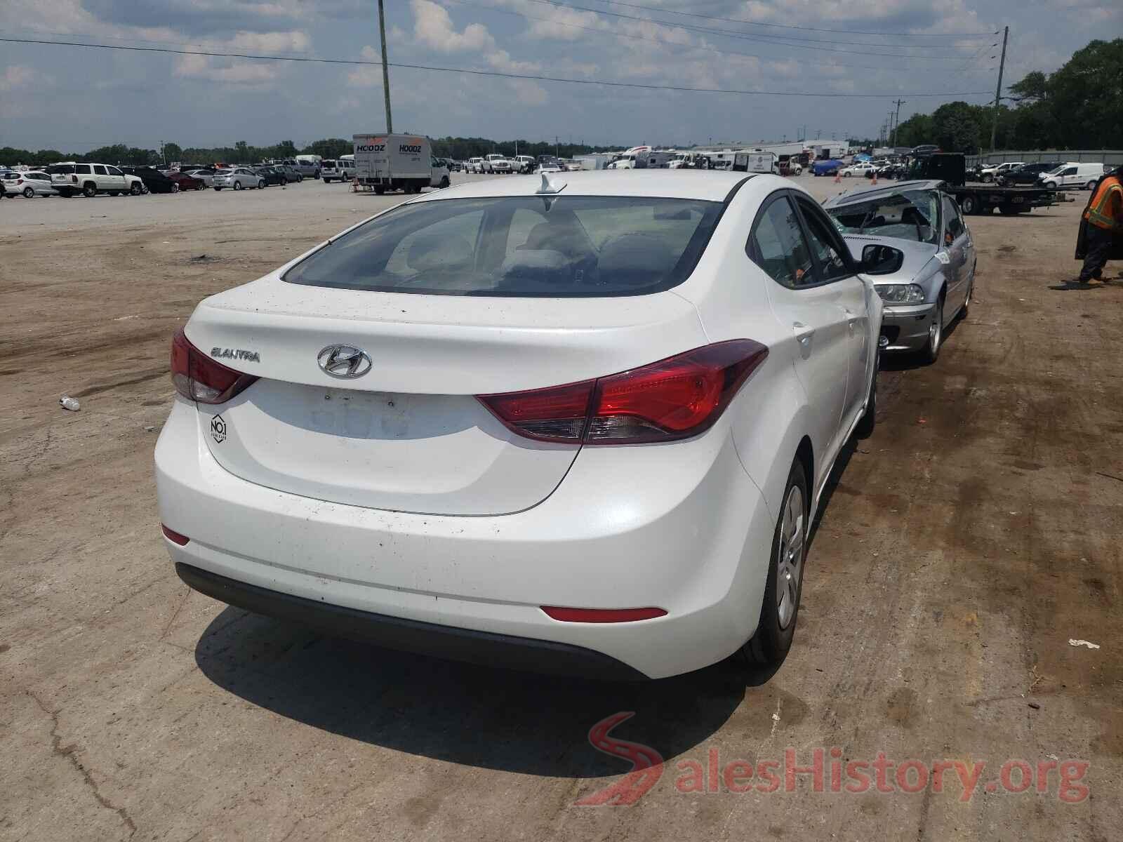 5NPDH4AE8GH777597 2016 HYUNDAI ELANTRA