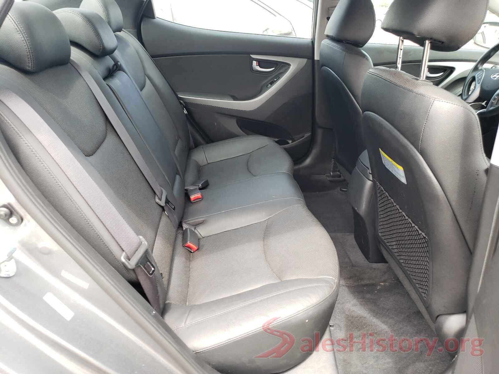 KMHDH4AE3GU586817 2016 HYUNDAI ELANTRA