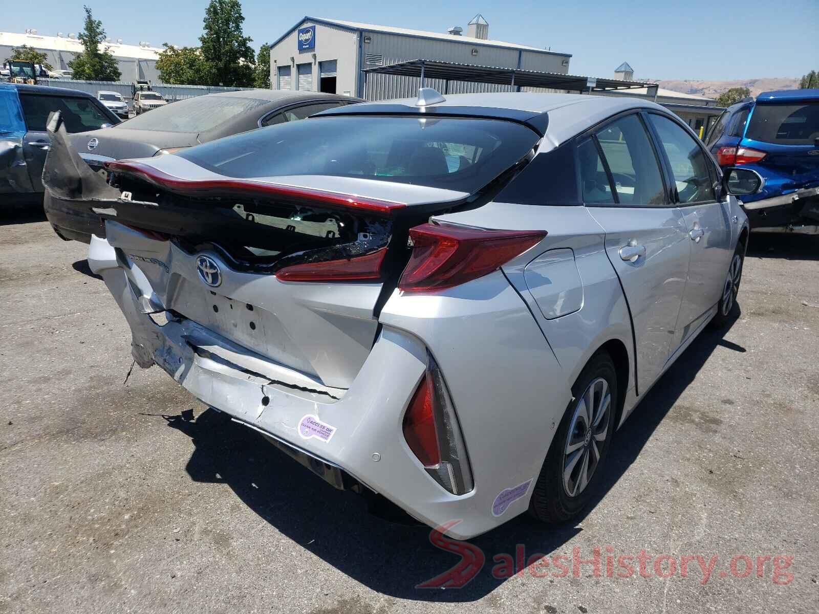 JTDKARFP0J3098543 2018 TOYOTA PRIUS