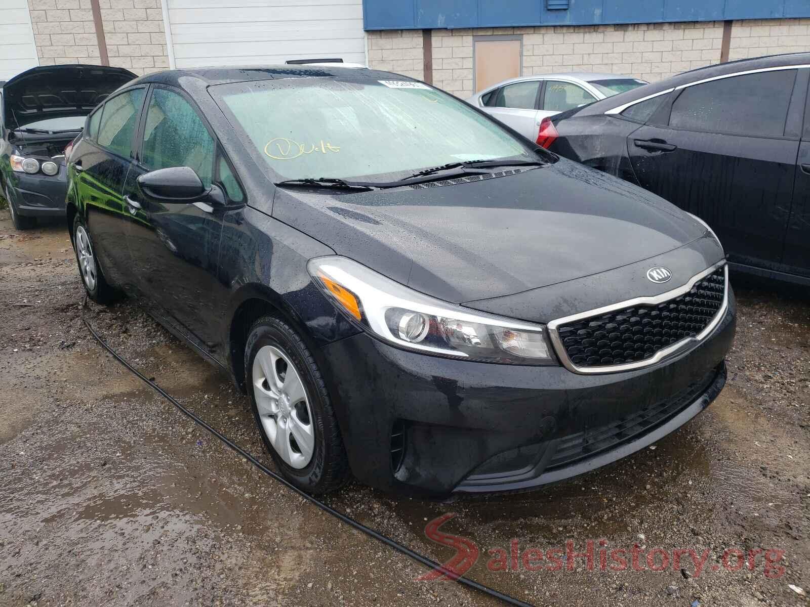 3KPFK4A70HE123176 2017 KIA FORTE