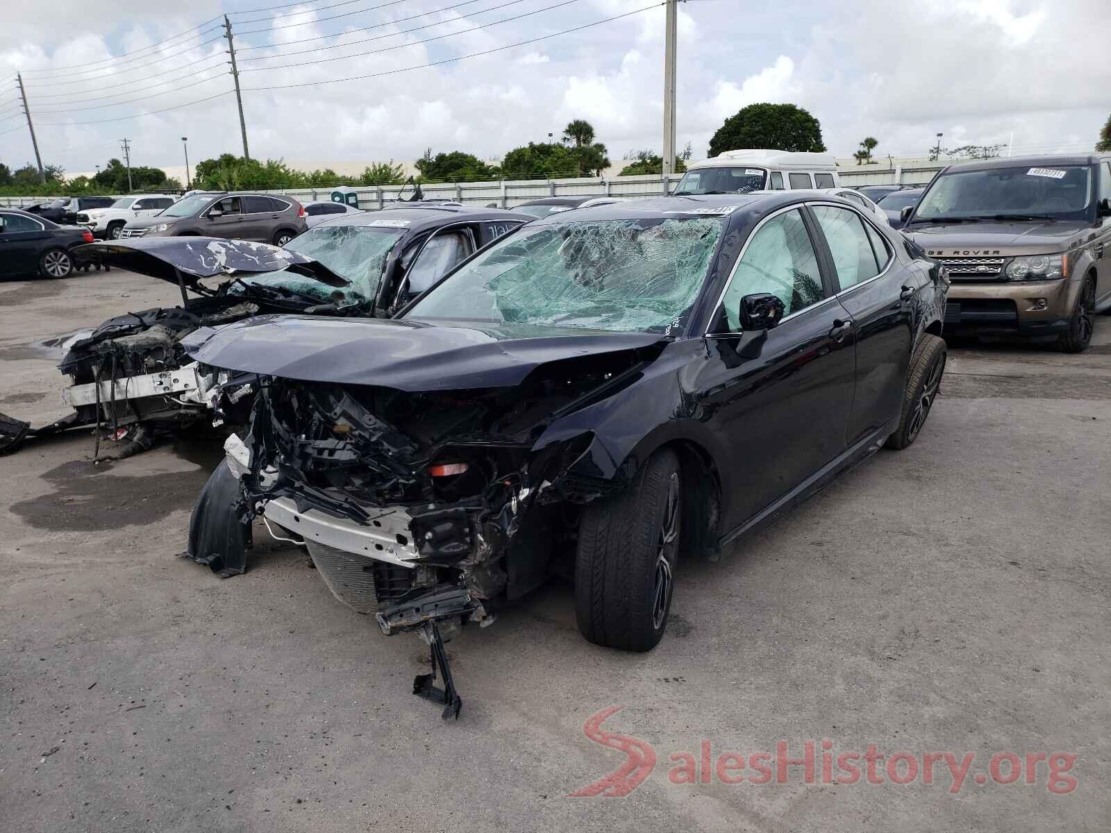 4T1G11AKXMU517639 2021 TOYOTA CAMRY