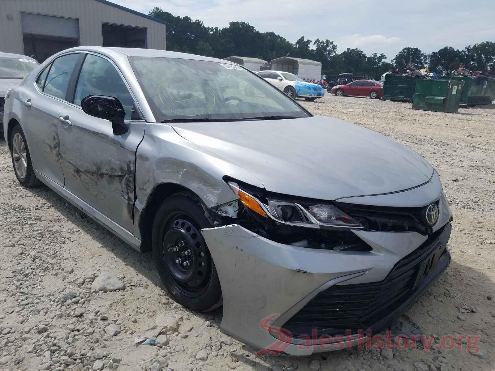 4T1C11AK2MU572794 2021 TOYOTA CAMRY