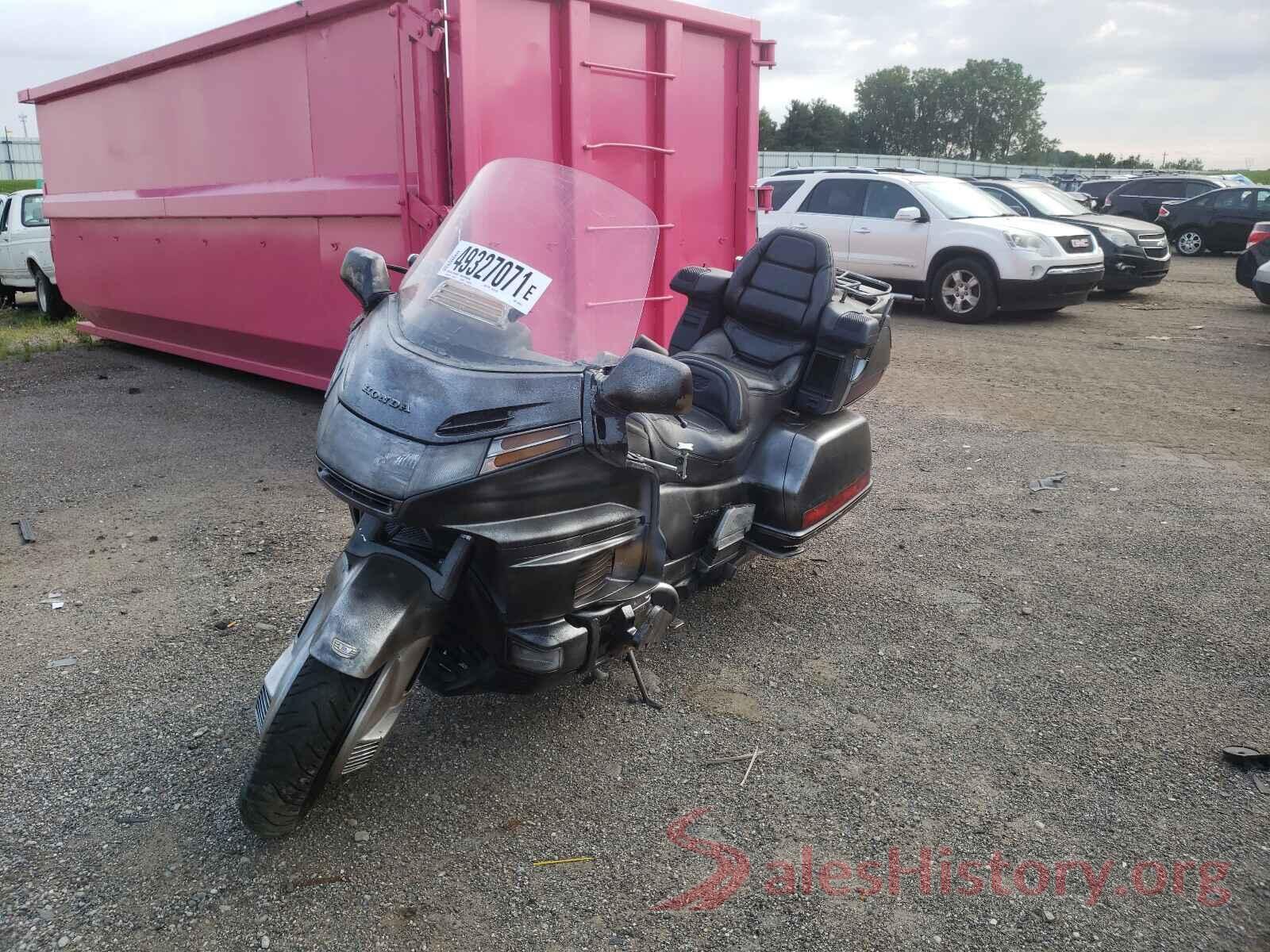 1HFSC223XTA804071 1996 HONDA GL CYCLE