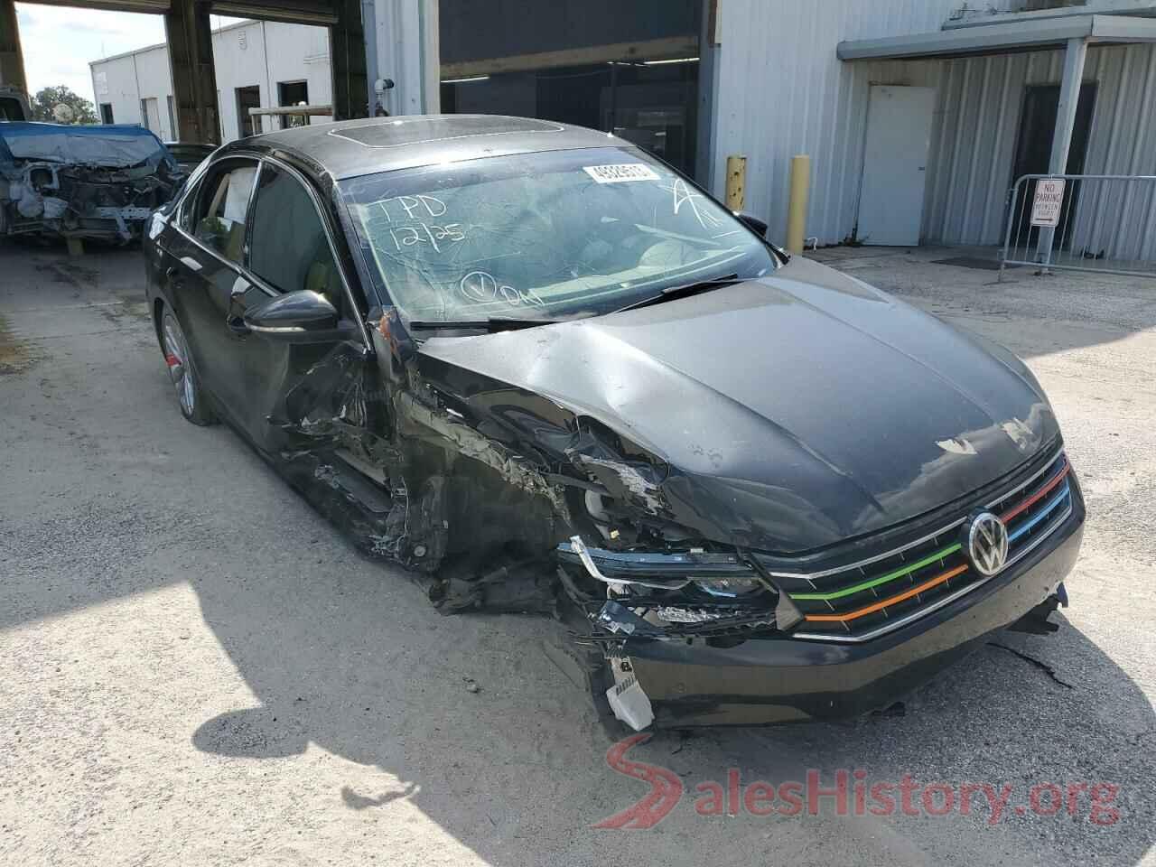 1VWBA7A36JC042063 2018 VOLKSWAGEN PASSAT