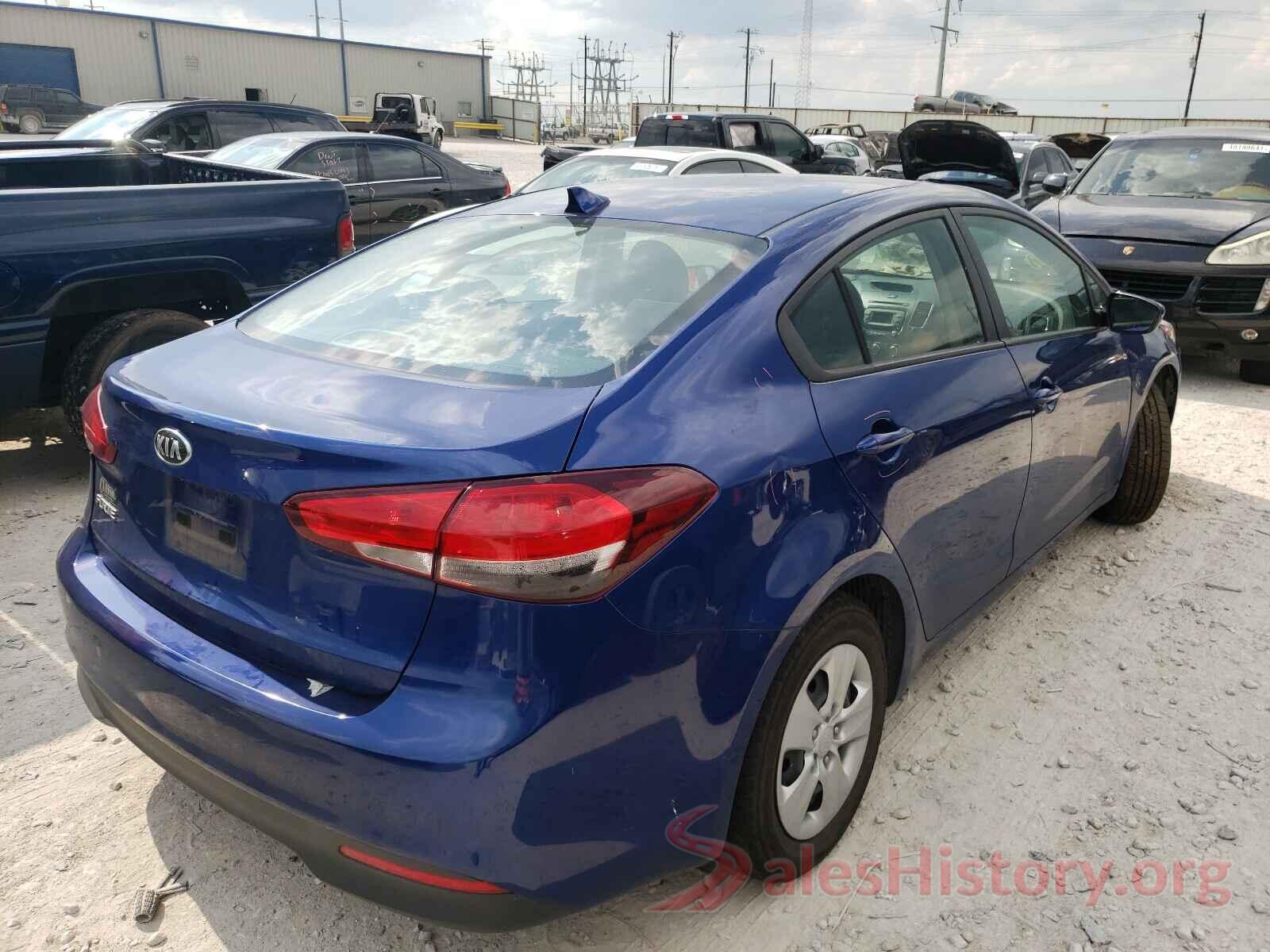 3KPFK4A70JE226894 2018 KIA FORTE