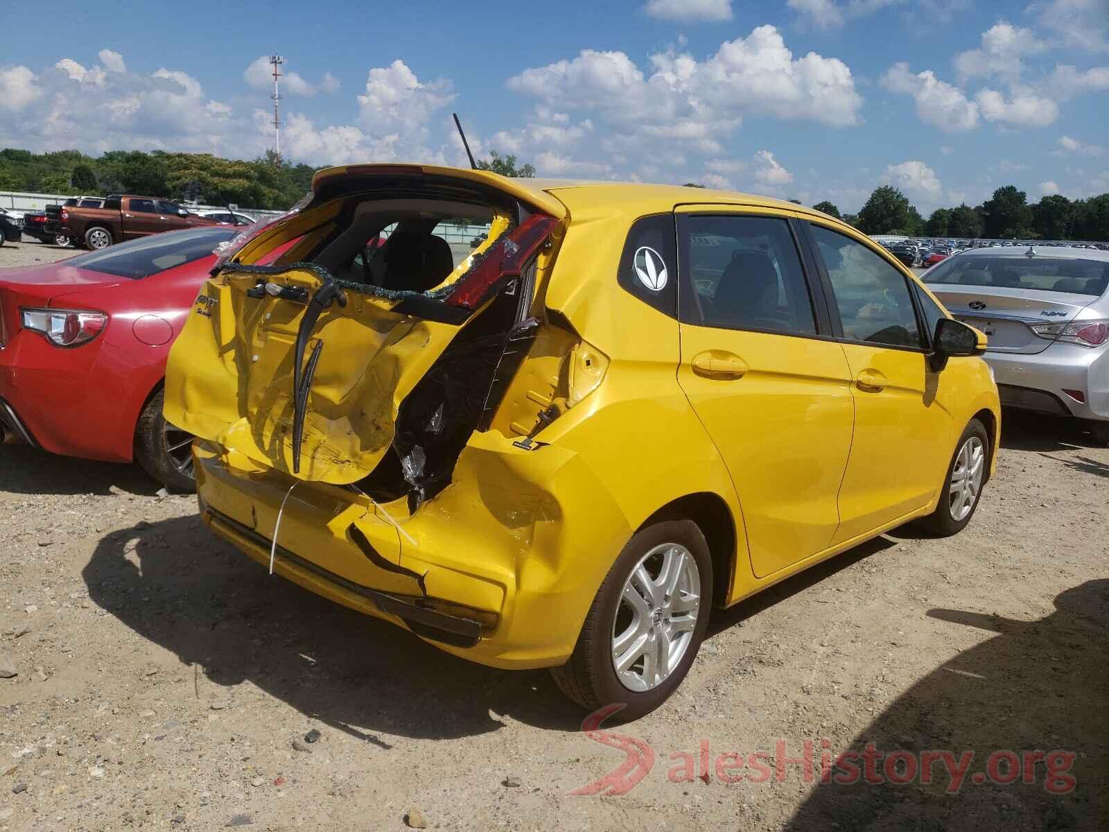 3HGGK5H44JM716008 2018 HONDA FIT