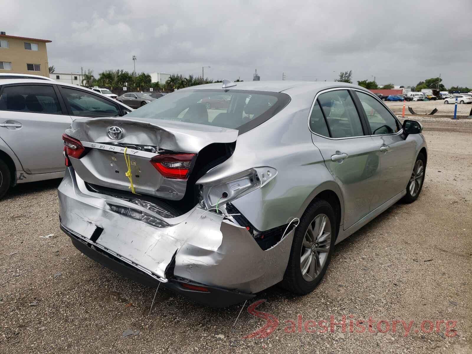 4T1C11AK0MU561521 2021 TOYOTA CAMRY