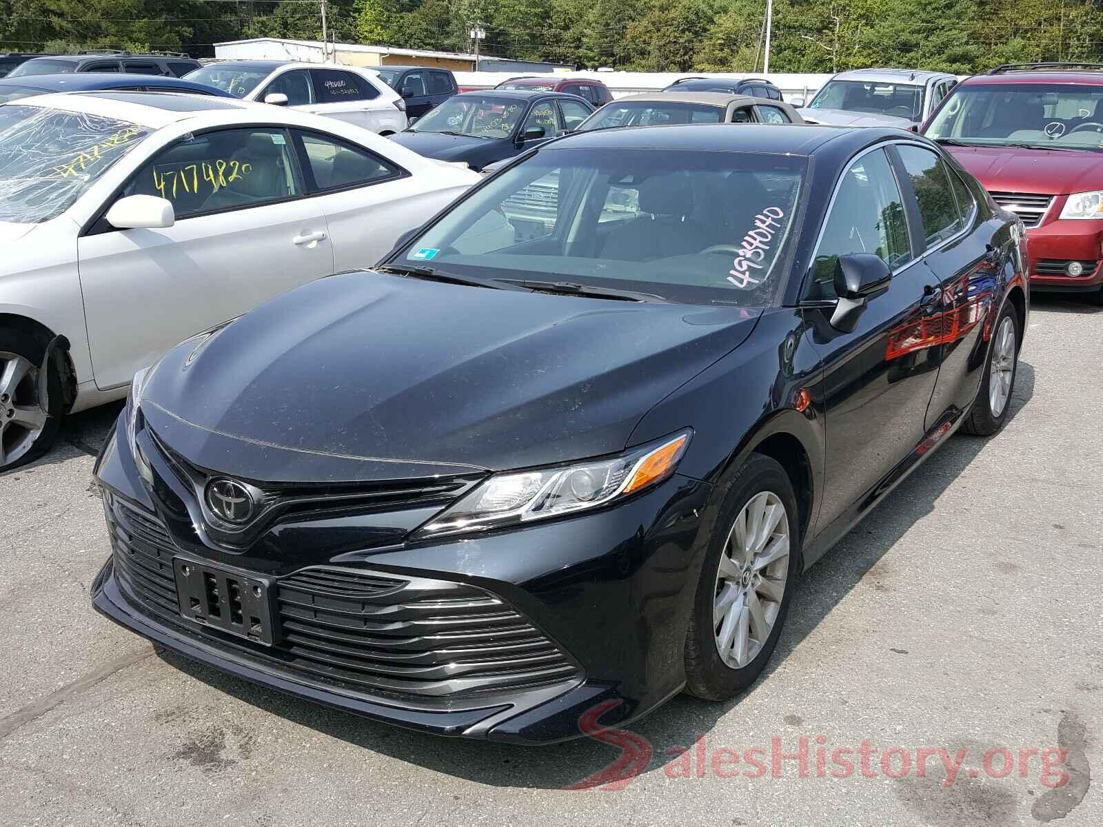 4T1B11HK7JU675237 2018 TOYOTA CAMRY