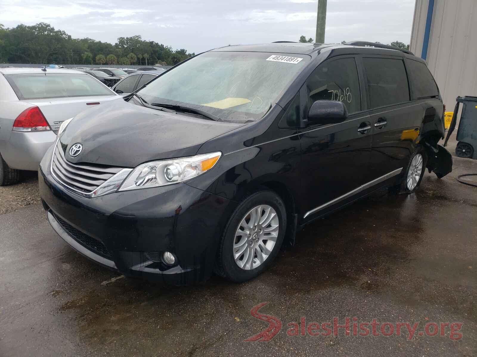 5TDYZ3DC1HS892623 2017 TOYOTA SIENNA