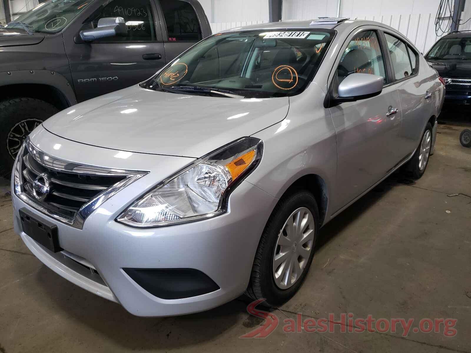 3N1CN7AP5KL867468 2019 NISSAN VERSA