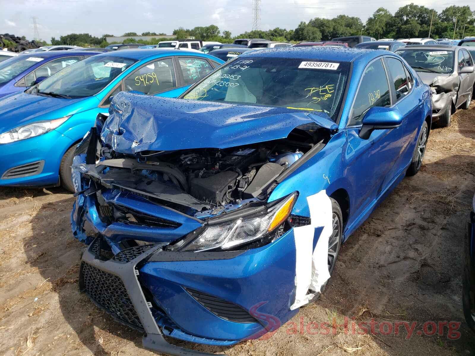 4T1B11HK9JU133007 2018 TOYOTA CAMRY