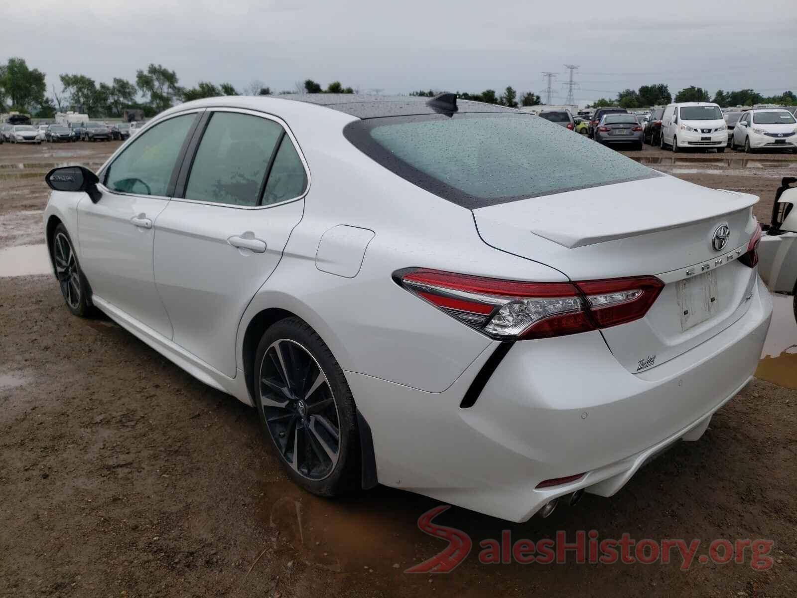 4T1B61HKXJU065561 2018 TOYOTA CAMRY