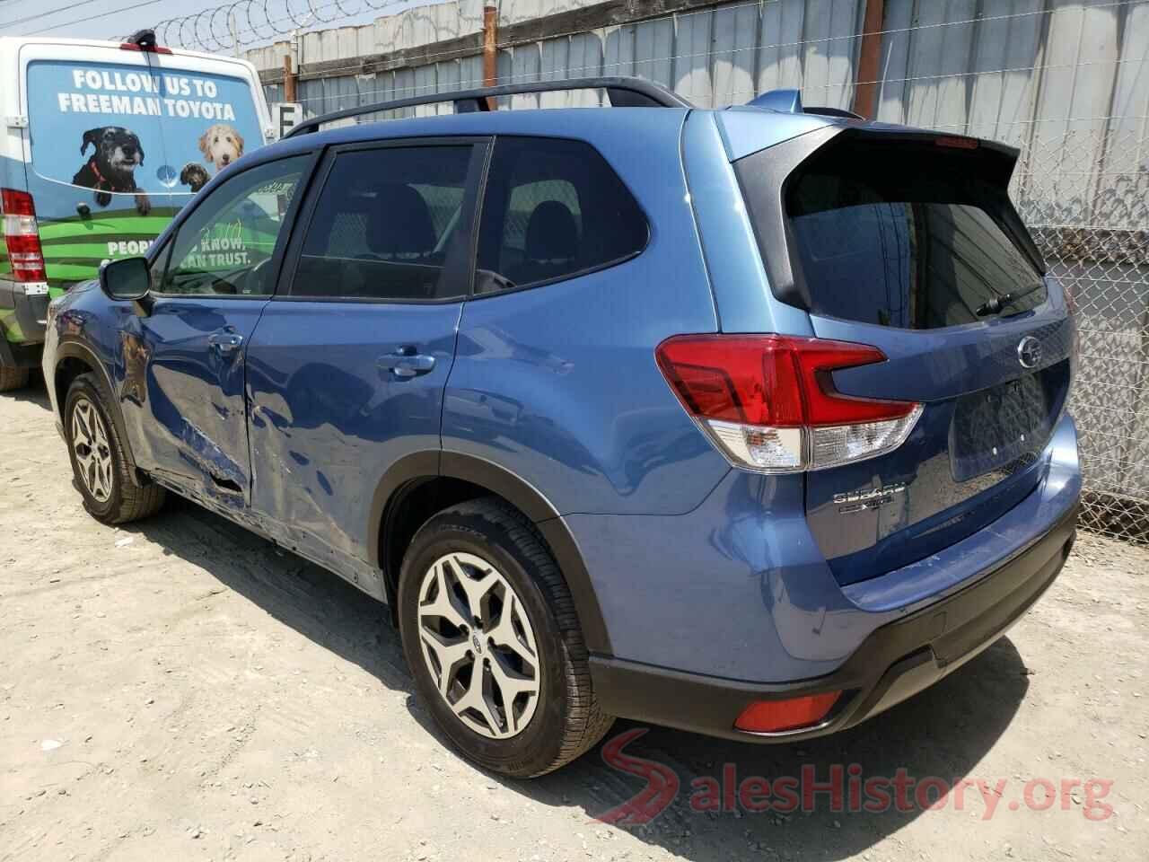 JF2SKAJC6MH563435 2021 SUBARU FORESTER