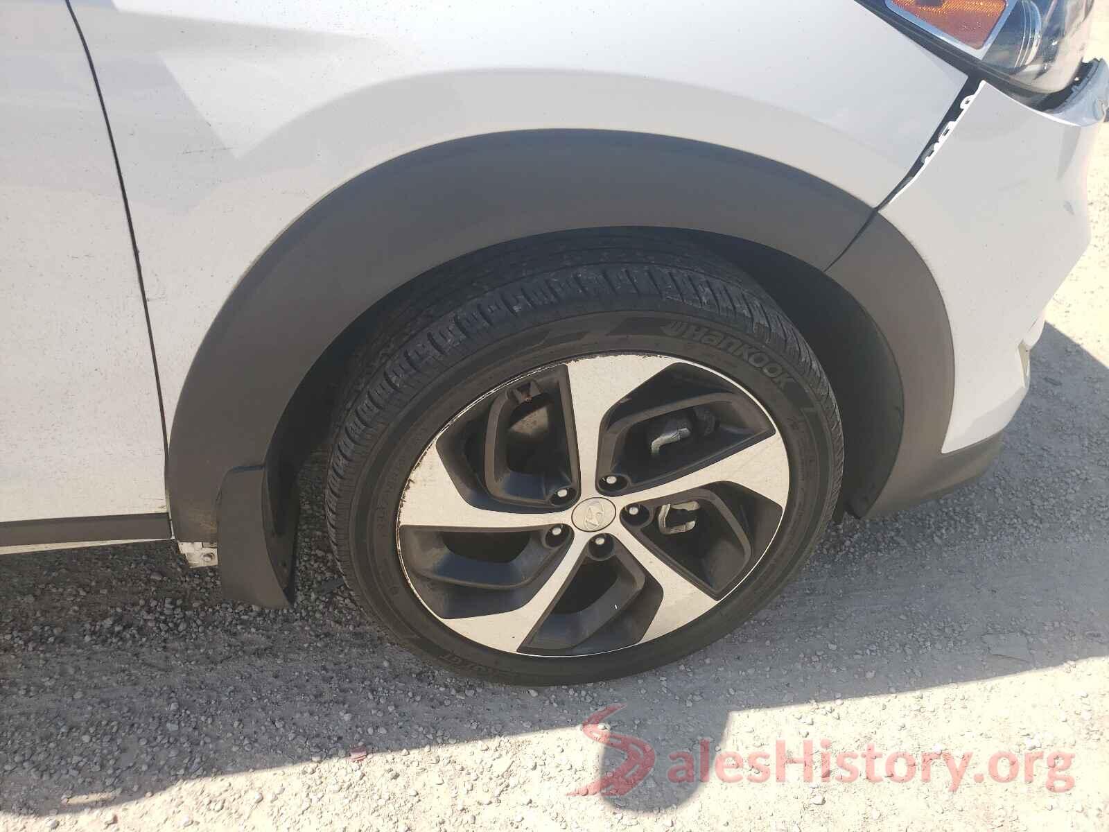 KM8J33AL2JU771569 2018 HYUNDAI TUCSON