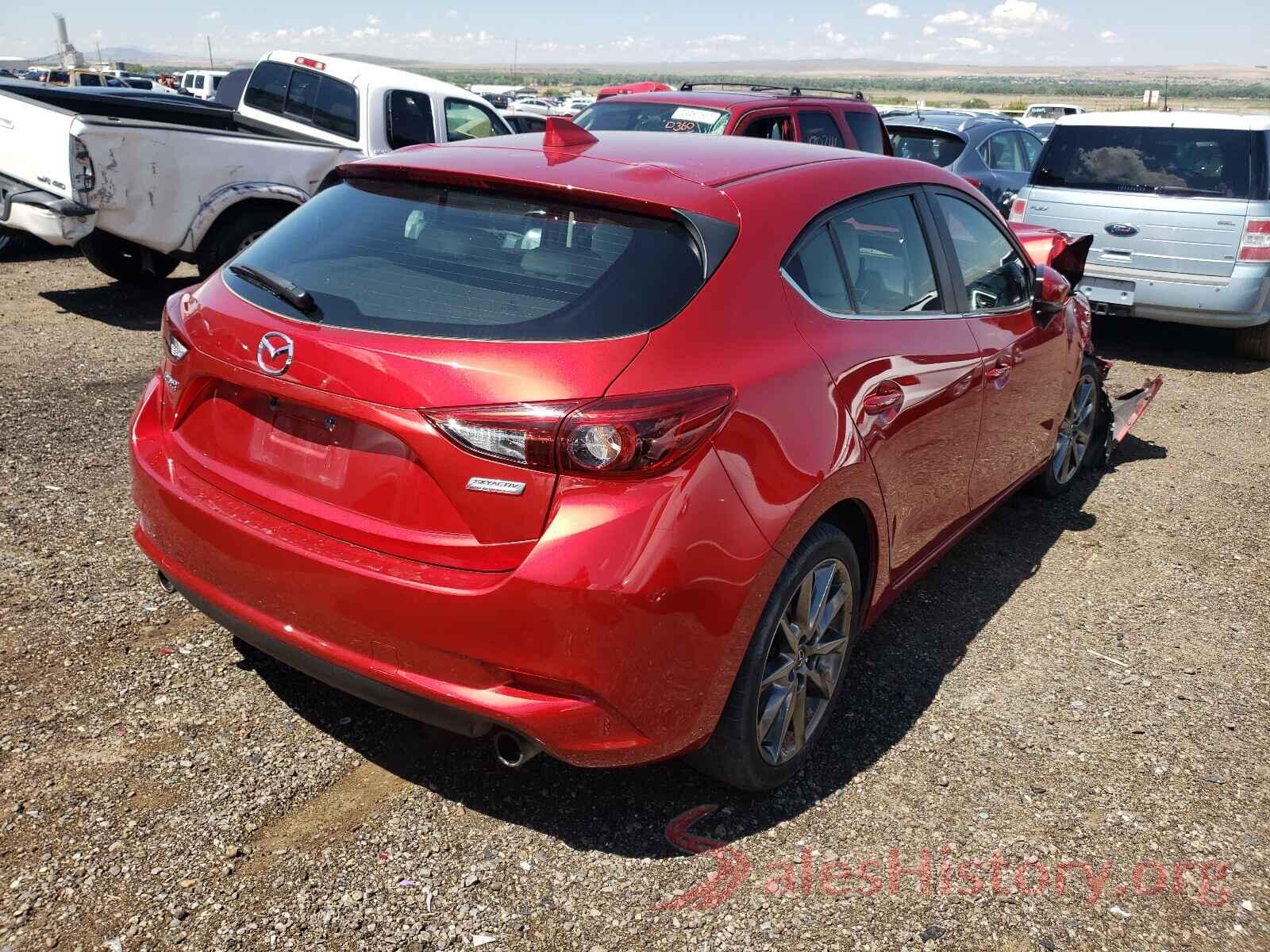 3MZBN1M30JM189958 2018 MAZDA 3