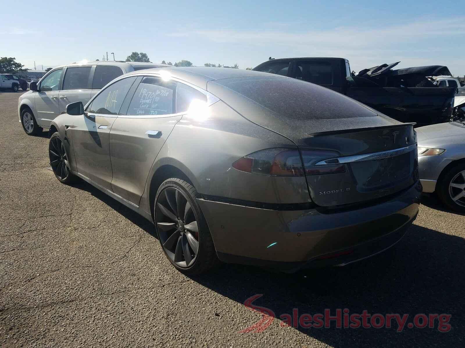 5YJSA1E44GF134142 2016 TESLA MODEL S