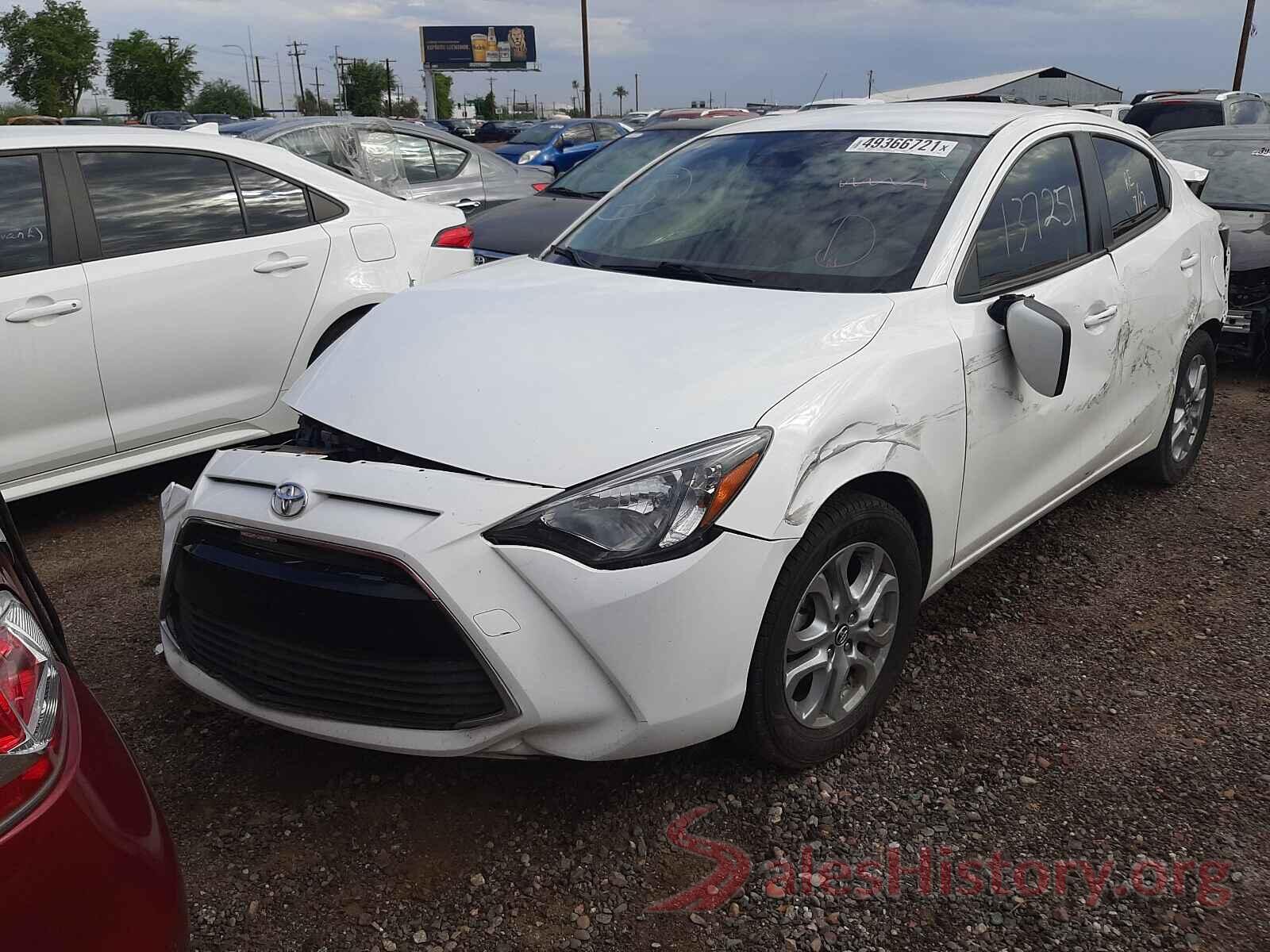 3MYDLBYV6HY196016 2017 TOYOTA YARIS