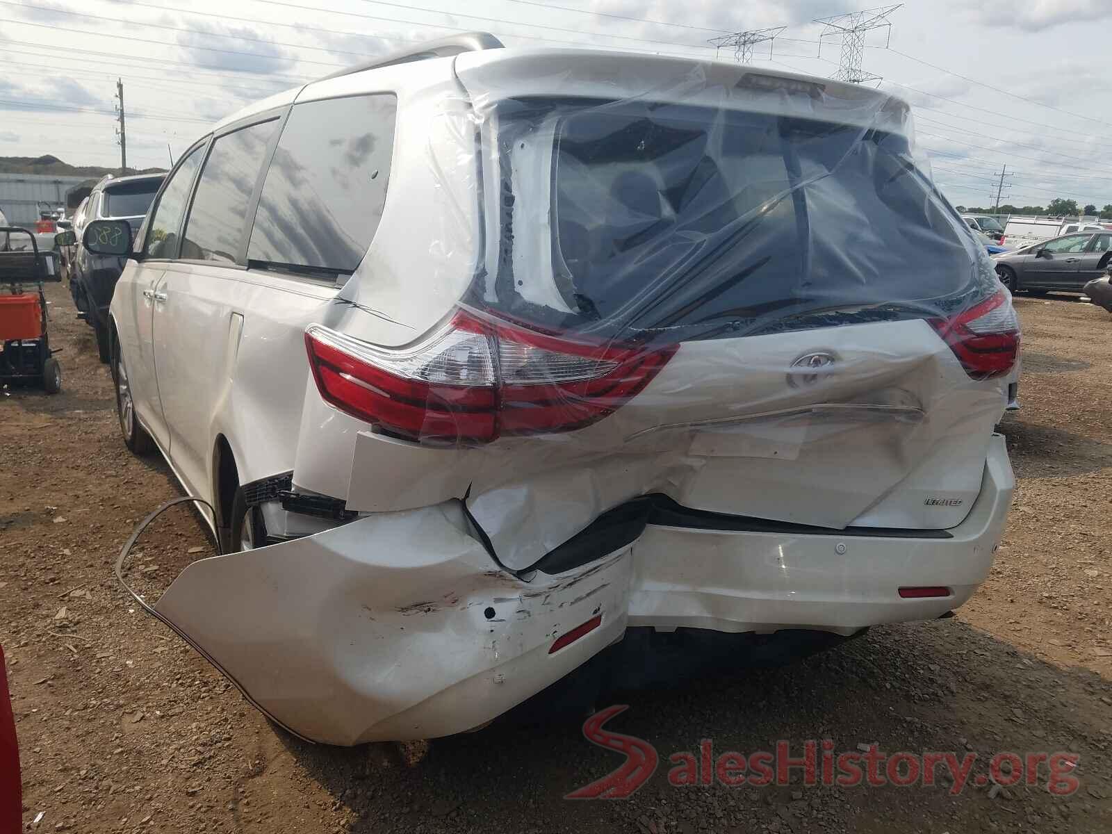 5TDYZ3DC4HS815423 2017 TOYOTA SIENNA