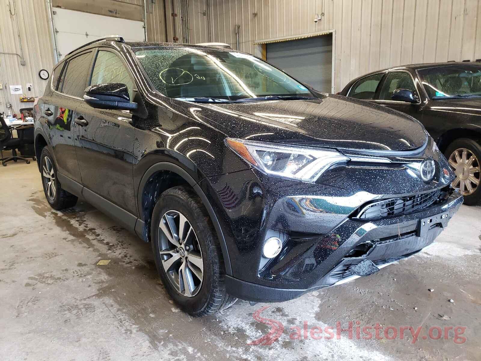 2T3RFREV4HW571352 2017 TOYOTA RAV4