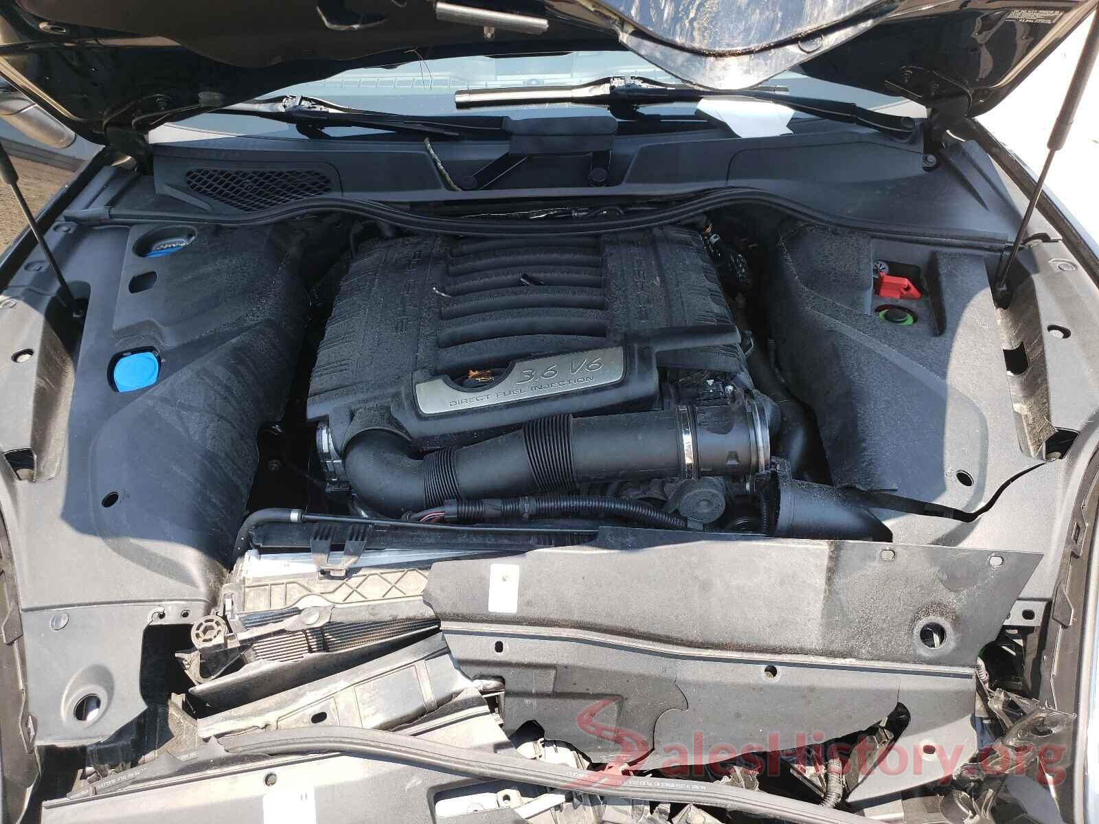 WP1AA2A26HKA91089 2017 PORSCHE CAYENNE