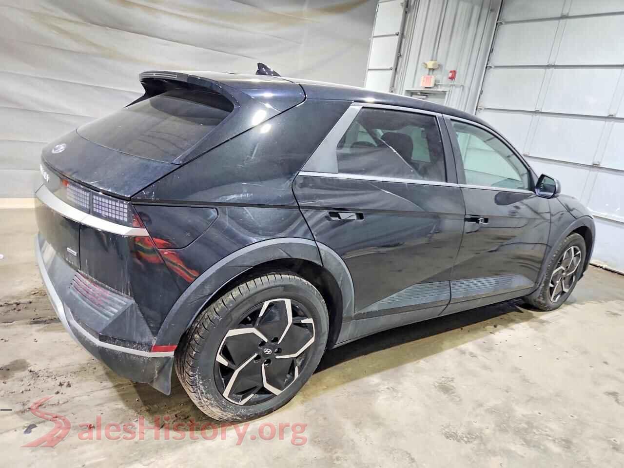 2024 HYUNDAI IONIQ VIN KM8KNDDFXRU294122, right side view