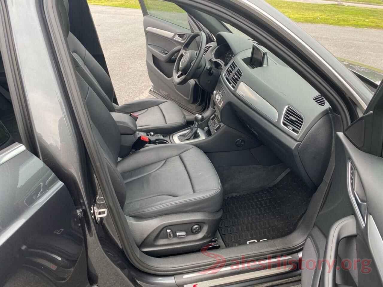 WA1JCCFS4JR004310 2018 AUDI Q3