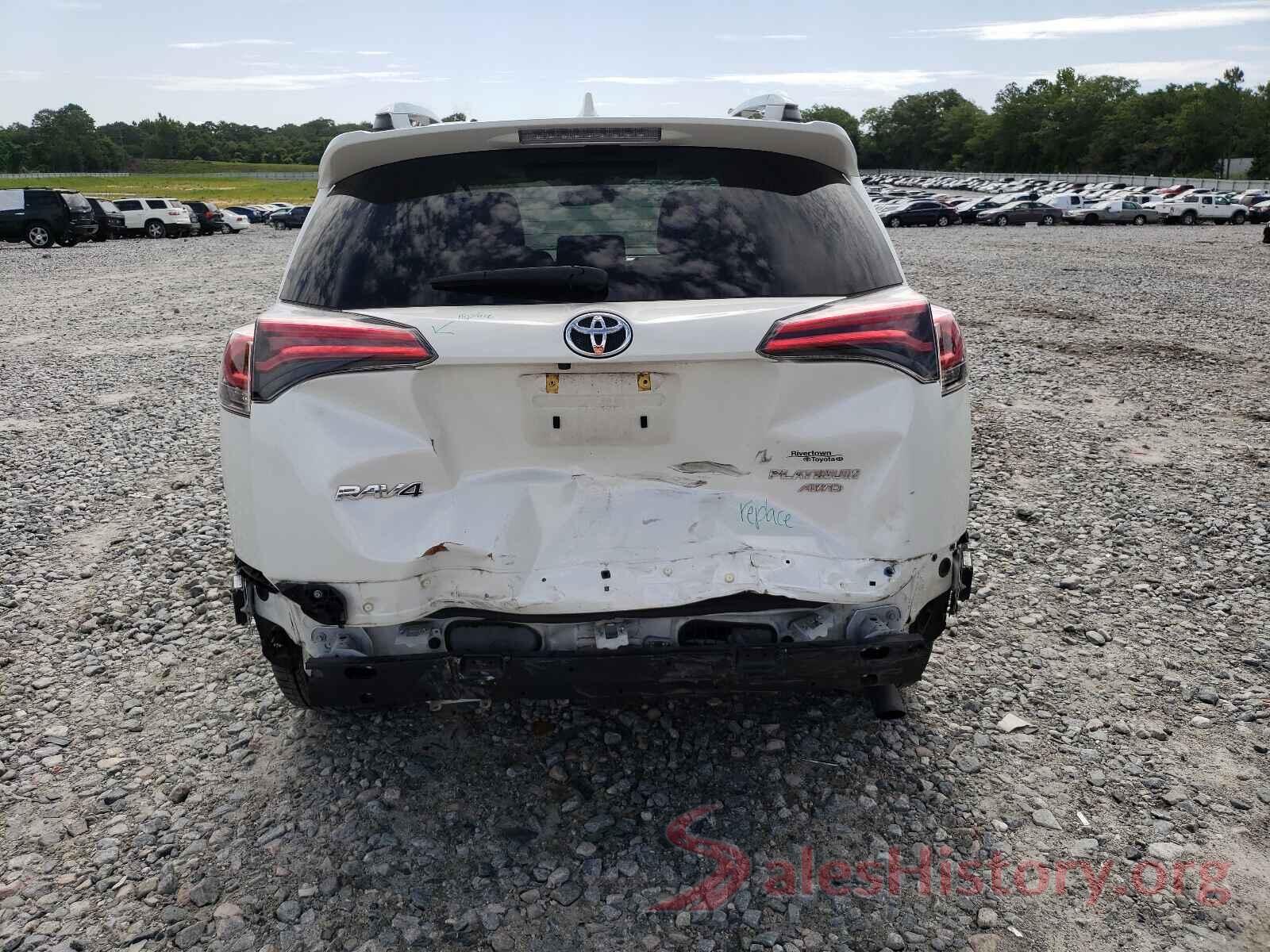 2T3DFREV6JW769852 2018 TOYOTA RAV4