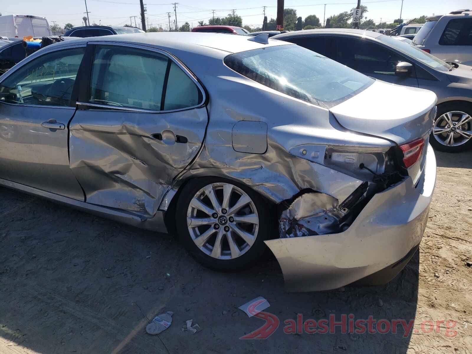 4T1B11HK5KU268356 2019 TOYOTA CAMRY