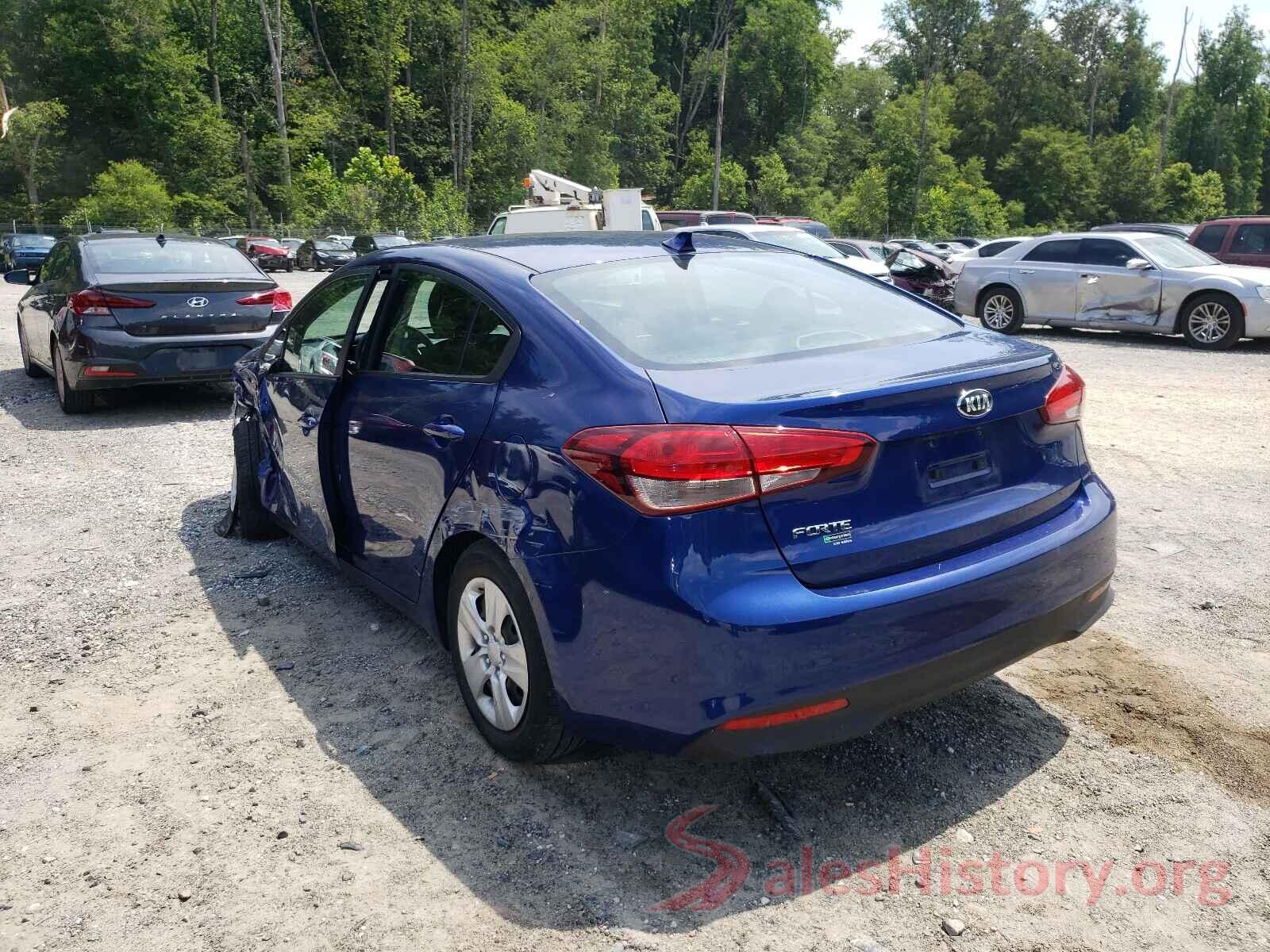 3KPFK4A71JE167256 2018 KIA FORTE