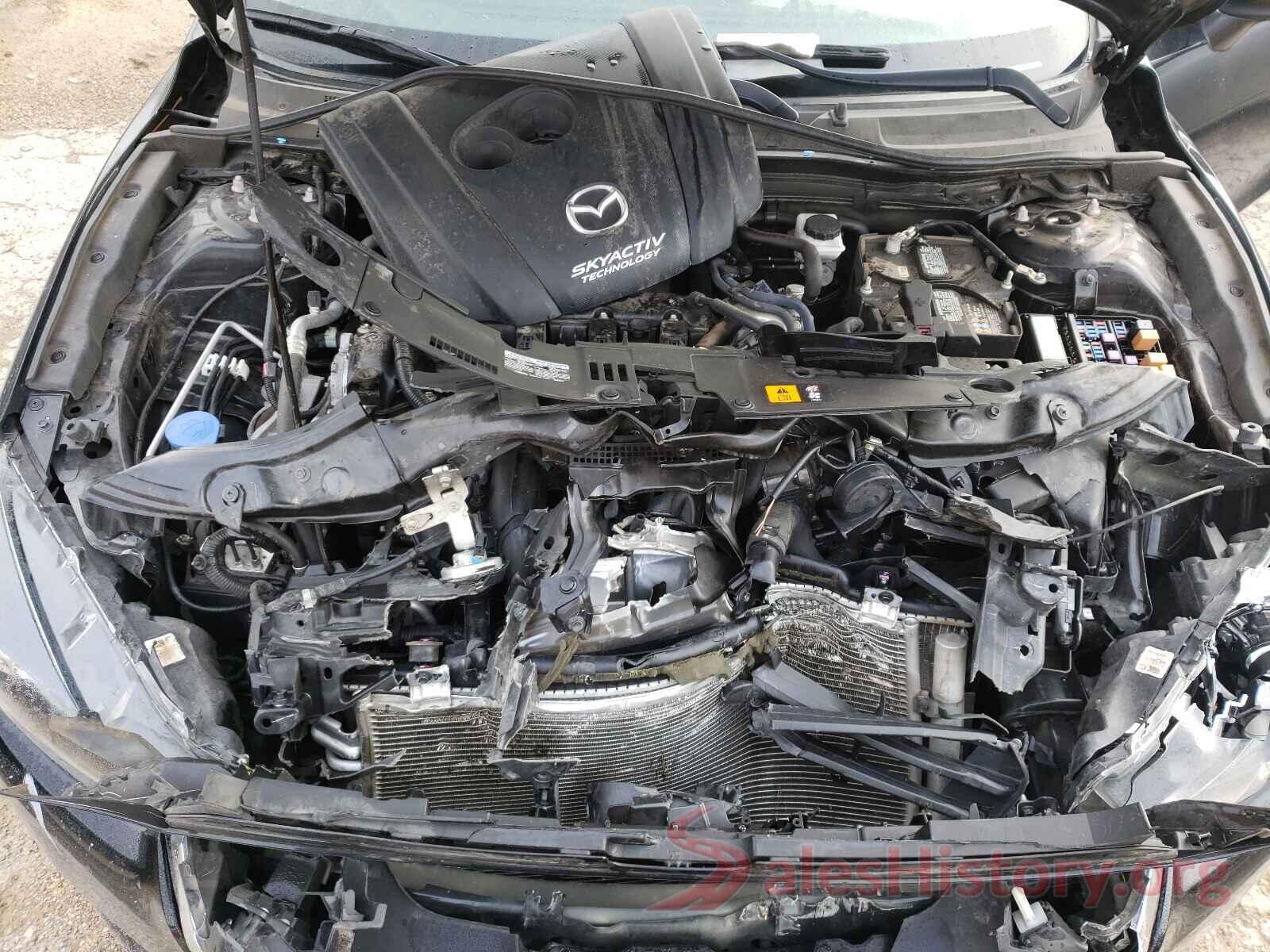 3MZBN1V35JM254818 2018 MAZDA 3