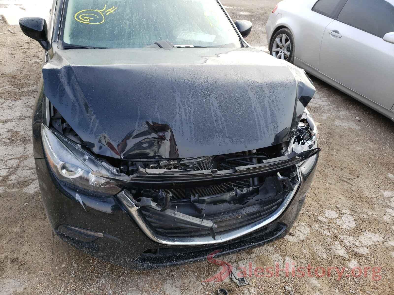 3MZBN1V35JM254818 2018 MAZDA 3