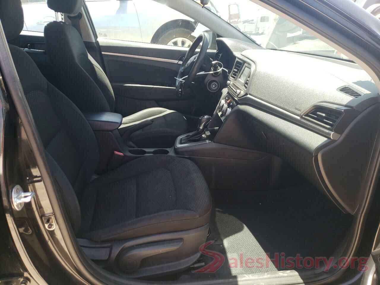 5NPD74LF7KH405170 2019 HYUNDAI ELANTRA