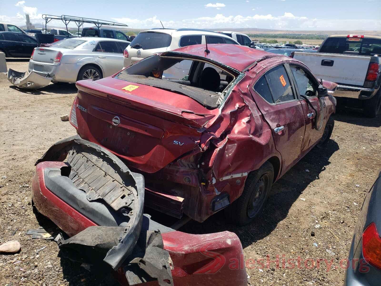 3N1CN7AP9HK452409 2017 NISSAN VERSA